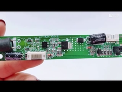 CA-18U01 15-27inch universel a mené C.C Constant Current Led Driver du panneau 10-28v