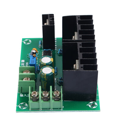 DC12V/24V à AC220V Carré de la puissance de la fréquence de l'onde basse fréquence Inverteur carte d'entraînement 300W module de renforcement